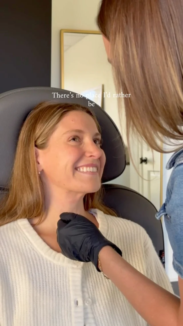 There’s just something about appointment day.  A little time for yourself, a team you trust, and a place that feels calm from the moment you walk in.  CC Plastics + Skin, always. 🤍